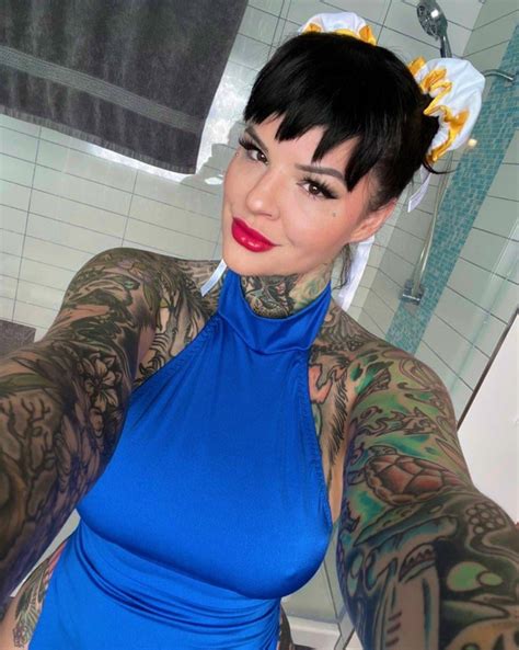 heidi lavon dildo|Heidilavon Porn Videos 